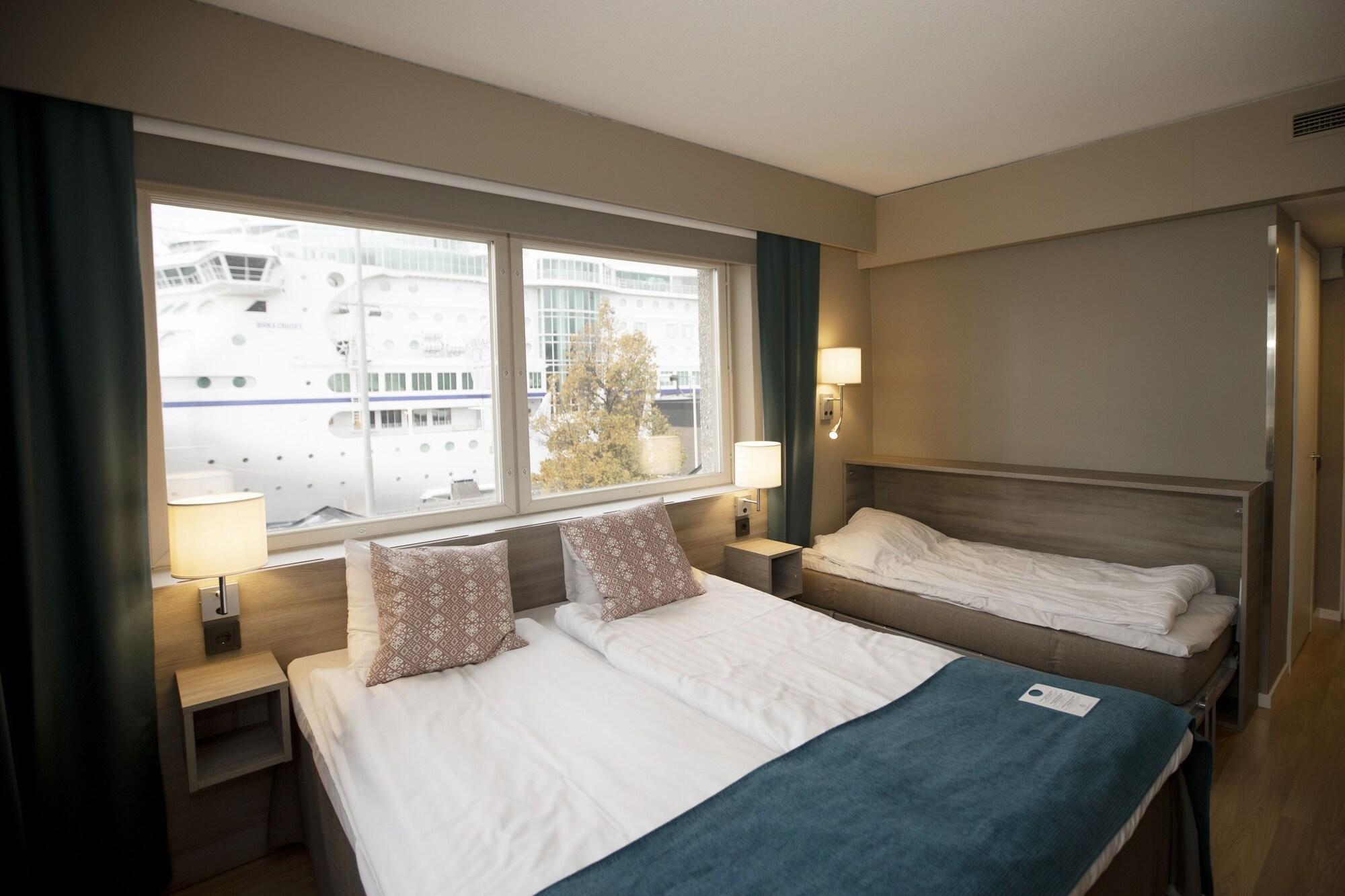 Hotel Adlon มารีฮามน์ ภายนอก รูปภาพ