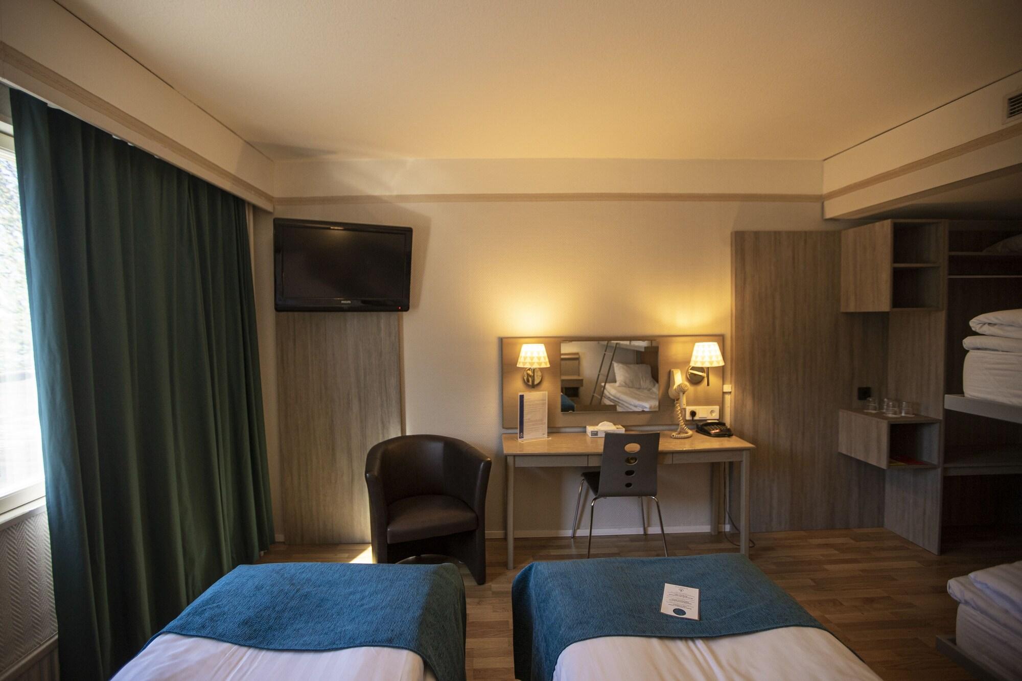 Hotel Adlon มารีฮามน์ ภายนอก รูปภาพ